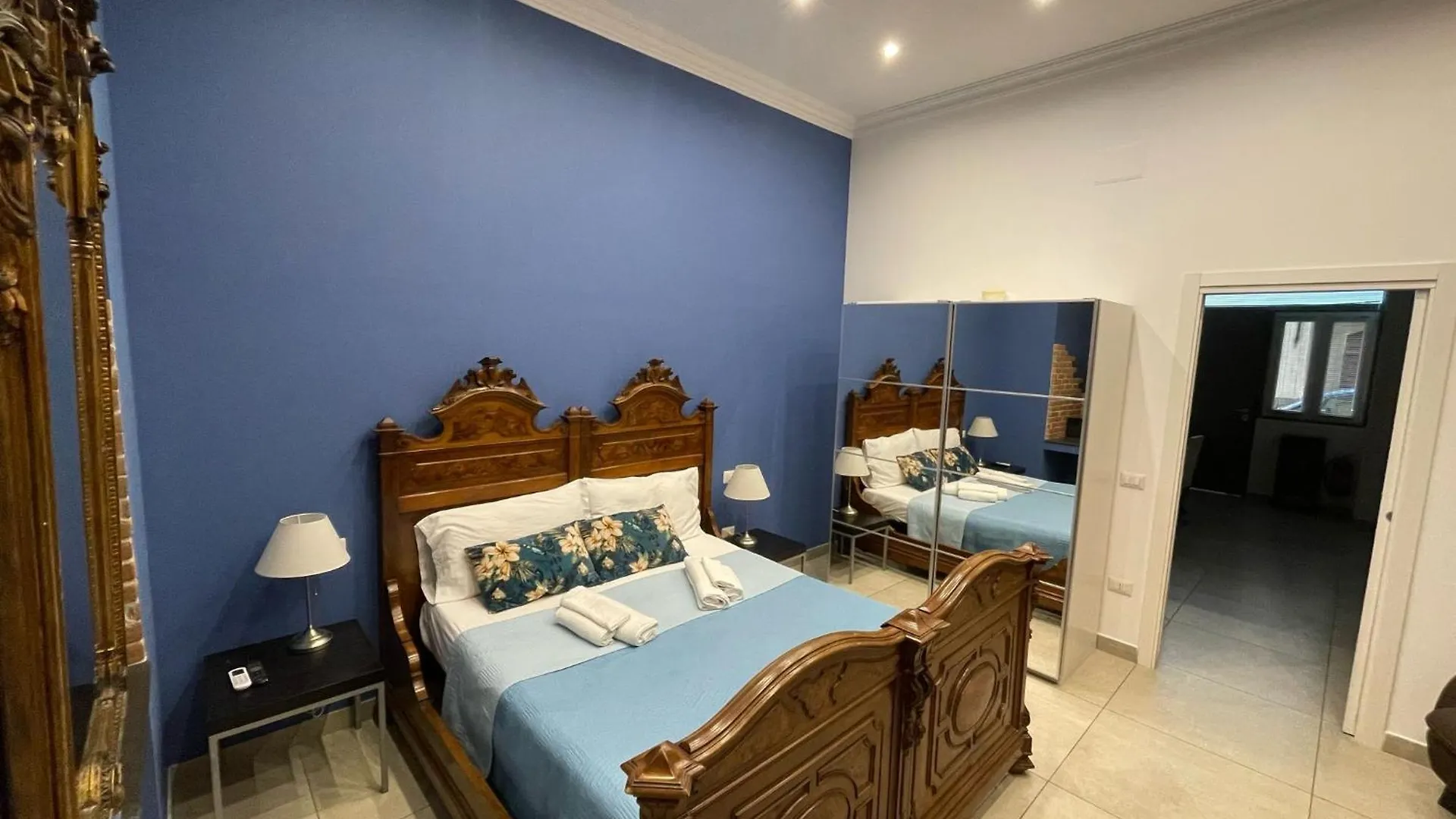 Casa Ferdinando Apartment Napels 0*,  Italië